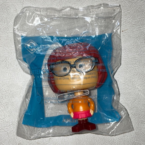 McDonalds Toys Mcdonalds Scooby Doo Velma Happy Meal Toy 5 New